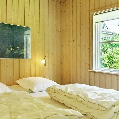 Three-bedroom Holiday In Nexo 28 Balke